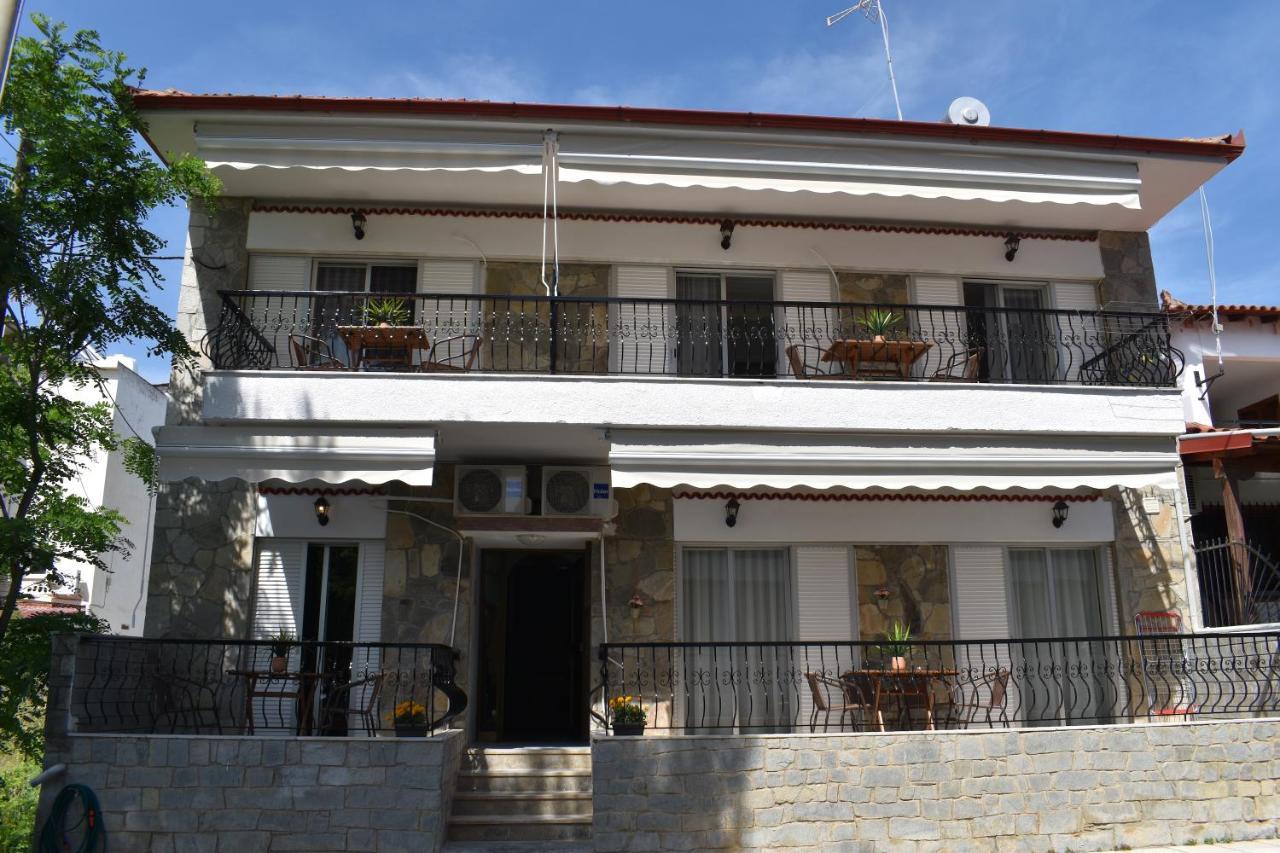 Aestas Vergia Apartments 2 Nea Kallikrateia 外观 照片