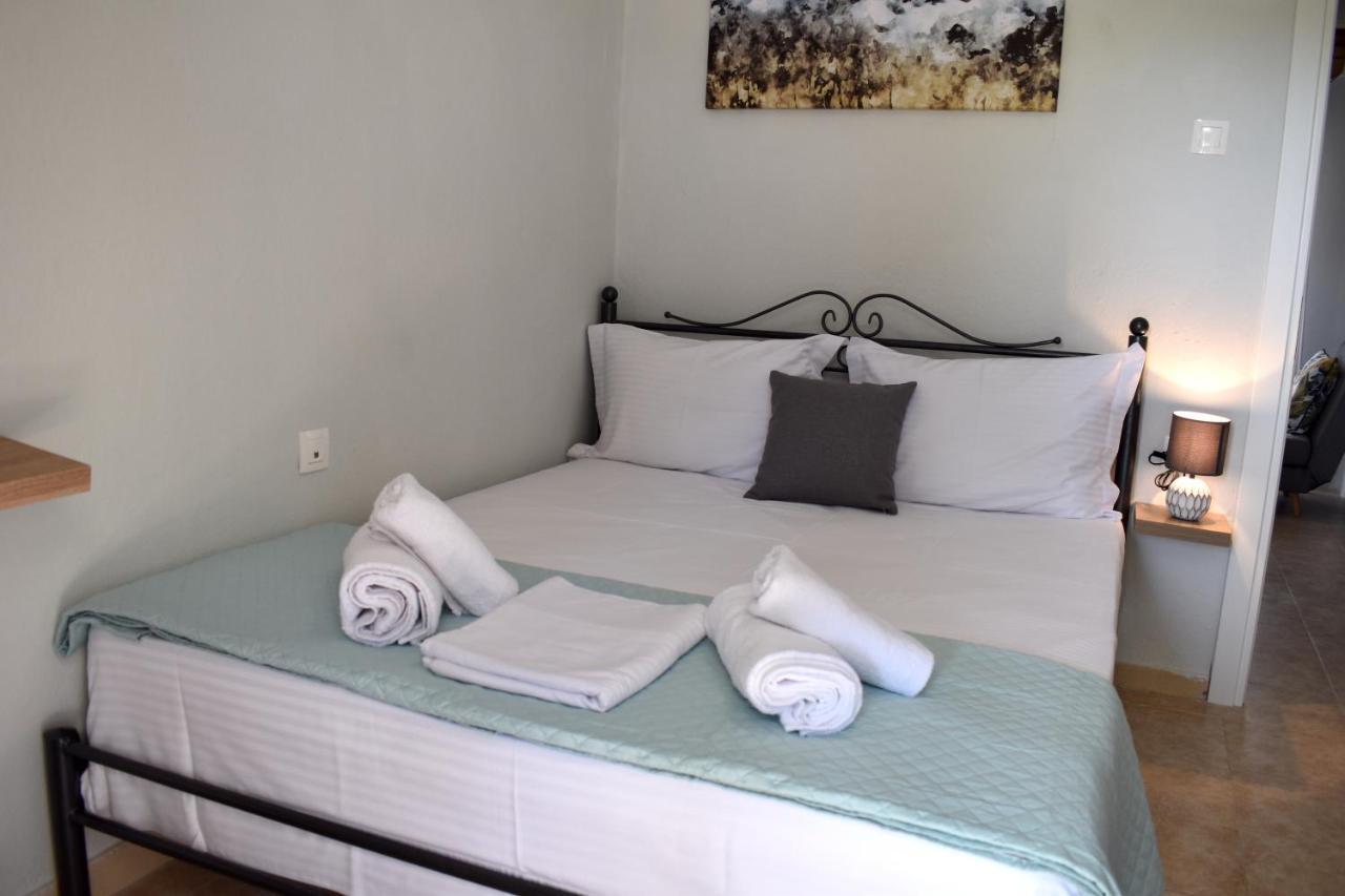 Aestas Vergia Apartments 2 Nea Kallikrateia 外观 照片