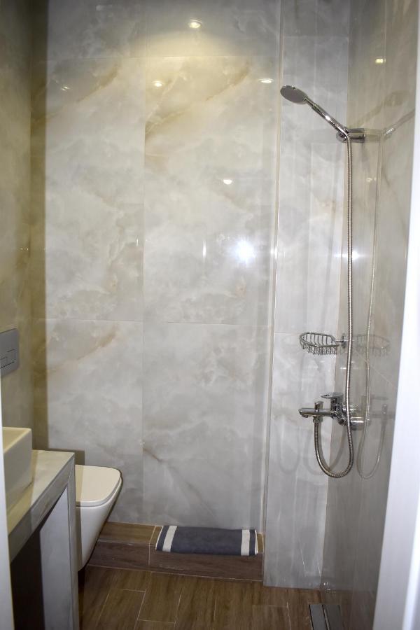 Aestas Vergia Apartments 2 Nea Kallikrateia 外观 照片