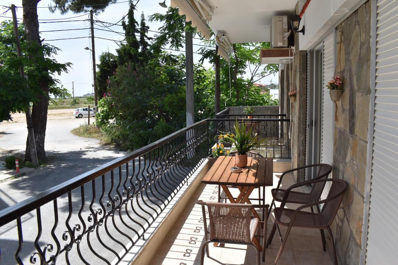 Aestas Vergia Apartments 2 Nea Kallikrateia 外观 照片