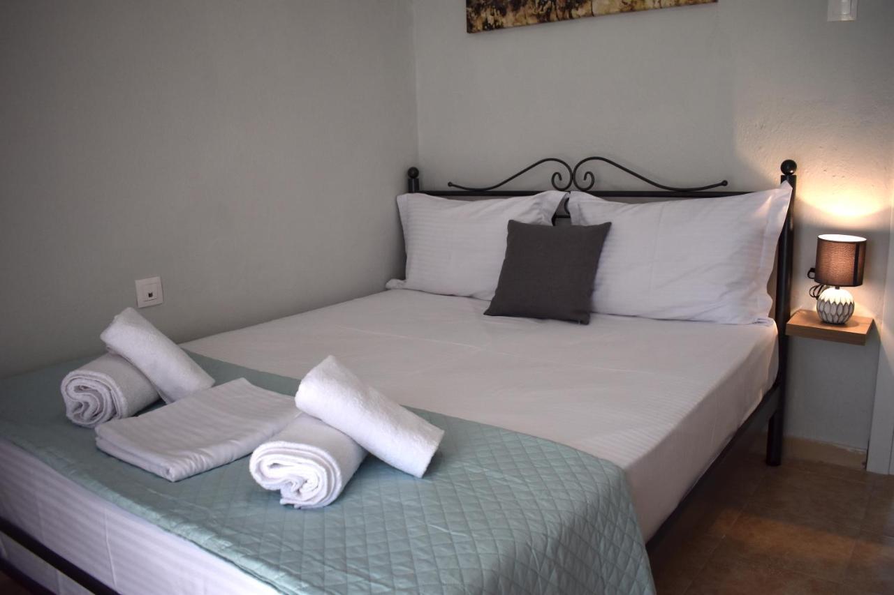 Aestas Vergia Apartments 2 Nea Kallikrateia 外观 照片